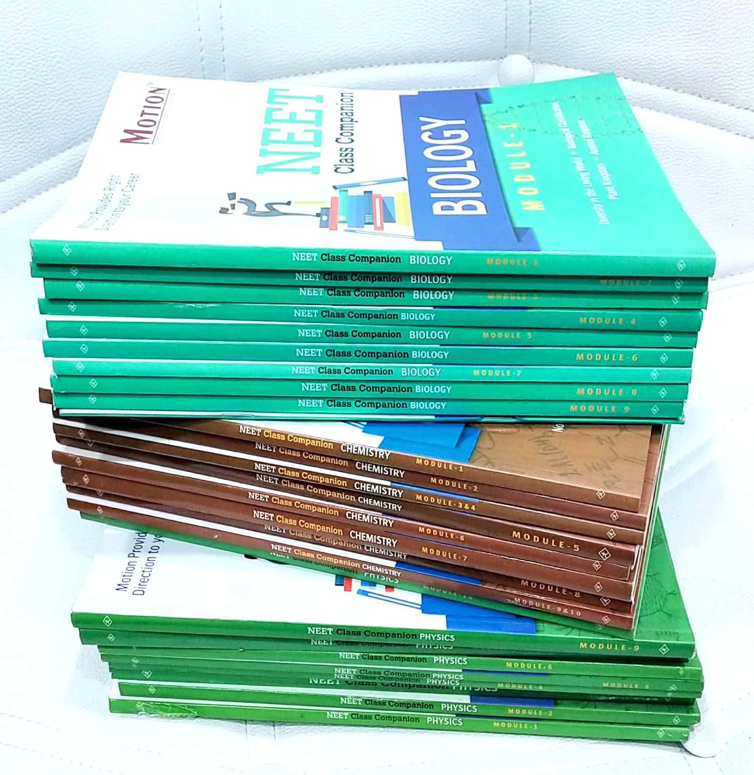 MOTION [2024 Edition] Latest Study Material for NEET – Study Buddy 