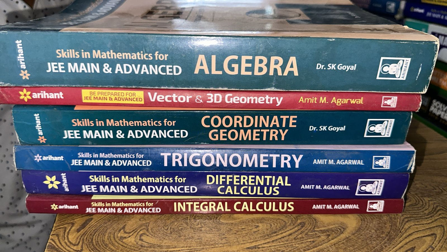 Arihant - Skills in Maths JEE Mains & Adv. - Set of 7 Books  - Algebra + Vector 3D + Trigonometry + Integral + Diff. Calculus + Coordinate Geometry + Play with Graphs (Like New)