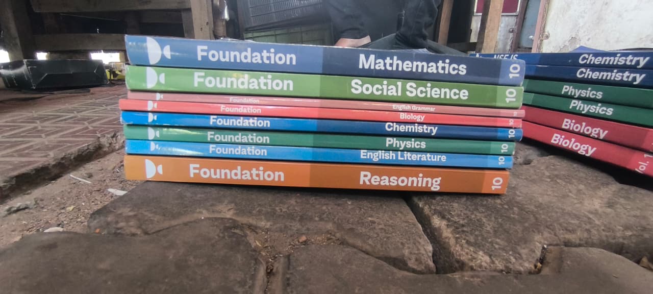 Unacademy Class 10 Foundation Set – All Subjects | Build Strong Basics for JEE/NEET | 2026 Edition